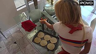 Kenzie Reeves Filled with Huge Cum Load on Thanksgiving Feast