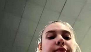 damn that gym toilet fuck looks so risky hot