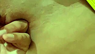 Alineflavio's cute homemade milf orgasm fart fetish update