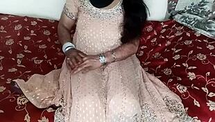 Holy fuck! Stepbrother secretly rams stepsister's friend's muslim ass doggystyle anal!