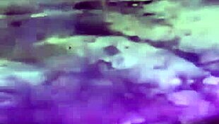 Venezolana teen shakes peruvian latina ass naked dancing wild!