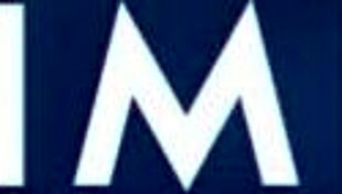 Mommy's stacked MILF Chanel Preston nearly caught scissoring her stepbae’s hot teacher pussy