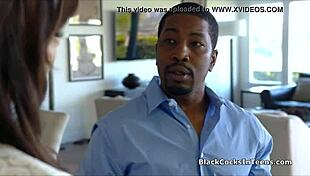 Milf and Teen Share Intense Ebony Thrill in Steamy Trio