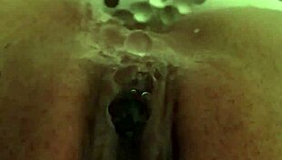 i'm squirting hard pushin' out them tiny eggs!!