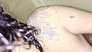 frida the sexy slut gives epic dick sucking and gets eaten out