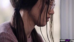 aiden ashley and maya woulfe kiss fingering squirting in kitchen 😘💦👅