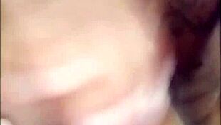 Mamei em big saggy tits deliciosos de ebony brasileira lactante com peitos enormes naturais.