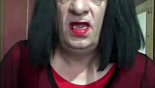 bisexual crossdresser shyly stuffs his hole full at home