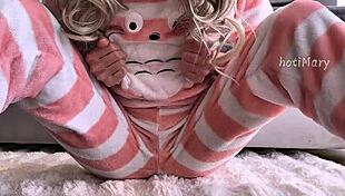 Skinny Teen Fingers Hairy Wet Pussy Up Close Till Squirting Orgasm Hits