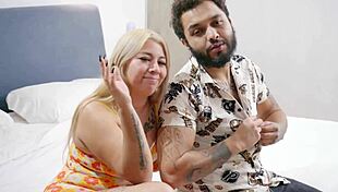 Curvy Latina housewives caught in lingerie scissor and masturbate juicy pussies together!