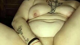 Blanquieta squirts hard with dildo!