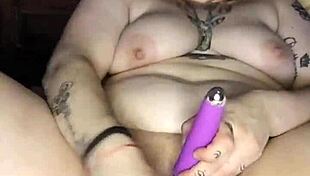 Blanquieta squirts hard with dildo!