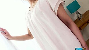 Asian babe's photoshoot turns wild with deep cock worship