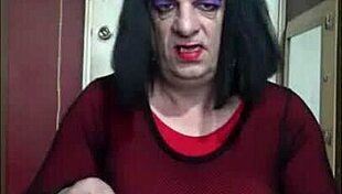 bisexual crossdresser shyly stuffs his hole full at home