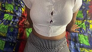 boss ki beti moans loud during my desi squirting sex