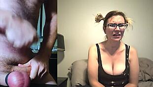 Эй Блейк Ли тебе нравится смотреть как я дрочу твердый хуй хочешь видеть как взорвусь кончей?