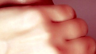 japanese babe slurps cum in uncensored close-up blowjob 😍💦