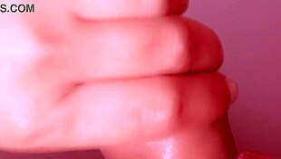 japanese babe slurps cum in uncensored close-up blowjob 😍💦