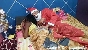 jovem africana anal fodida pelo papai noel leo ogro no ferias!