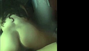 Mi amiga latina milf me deja grabar su homemade fuck por poco dinero en amateur session