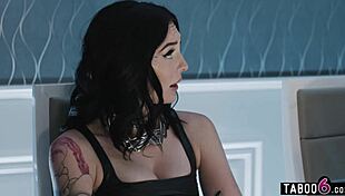 whoa, manipulating my three stepsisters into sharing this monster cock dream vr orgy 😲🍆💦