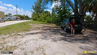 thick blonde milf gets roadside fucked hard doggystyle by helper 🚗💦