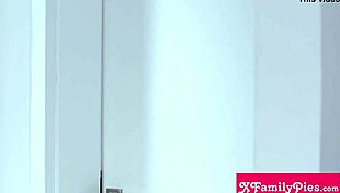 Ivi Rein's tight bff rebecca volpetti share secret fun