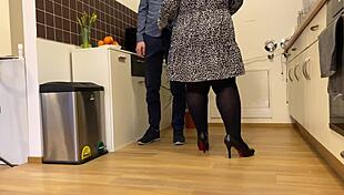 Chubby Mother-in-Law in Pantyhose Sucks Cock Hungrily