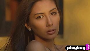 Gianna Dior Poses Big Ass Tits Naked!