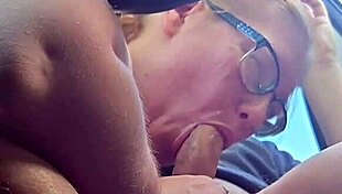 Amateur bbw chokes on fat homemade monster cock deepthroat lunch
