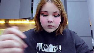 Hey cutie, wanna chat while this chubby amateur furiyssh gorges on food?