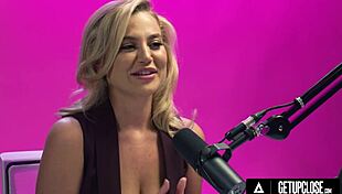 blake blossom masturbates pussy to orgasm