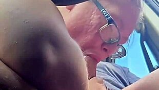 Amateur bbw chokes on fat homemade monster cock deepthroat lunch