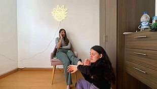 lesbianas calientes lick each other's asses and pussies in hot scissoring and face sitting action