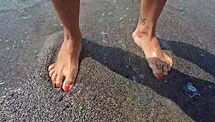 Big Tits Milf Couple Voyeur Chat Turns Wild on Beach!