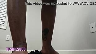 Twerking housewife shakes huge ebony ass with seductive passion