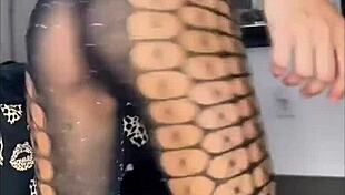 dallas escort's petite 18+ bossbitch vibe on tryst p411 is fire