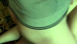 😍 sexy milf frina shows tits pussy ass then doggystyle fuck and cumshot!