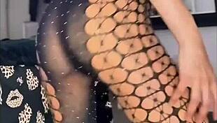 dallas escort's petite 18+ bossbitch vibe on tryst p411 is fire