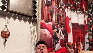 Ecatepec Chacal Corneador Shows Off His Vergon Pride