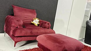 Petite Alice Lilly miniskirt no panties flash tight pussy legs feet