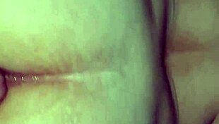 ¿Quién me folla el culo así de rico en poses calientes?