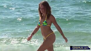 Cute Teen's First Naked Outdoor Sybian Ride Thrills!