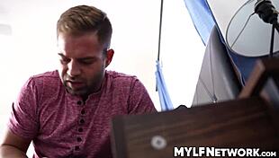 Lolly Catches Lazy Nicky Stealing And Turns Tables Aggressively