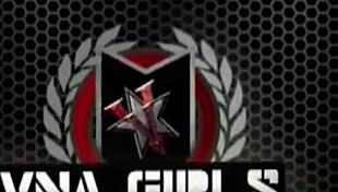 Hey, watch milf sara jay slam huge glass dildo in her wet mature pussy slit?