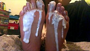 18 year old latina teen toes creamed during webcam foot worship