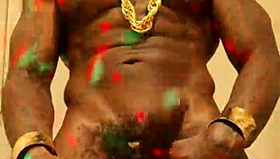 Kyle worships Hallelujah Johnson's BBC cumshot!