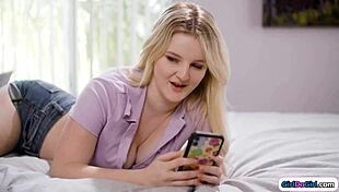 asian stepmom, wanna see her squirt all over stepdaughter?