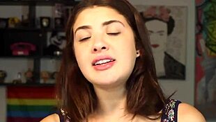 A wet European teen gets handjob after turning 18