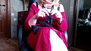 hey pick this mature milf's juicy ass or her curves all yours